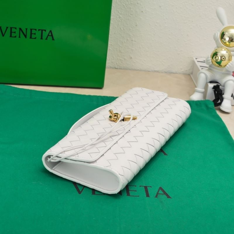 Bottega Veneta Clutch Bags